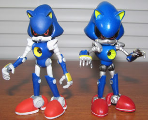 Tomy VS Jazwares Metal Sonic Figures