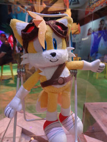 Tails plush doll at E3