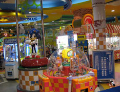 Joypolis Arcade Games & Statue  Sonic