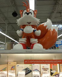 Toys R Us Tails Statue