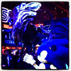 E3 Sonic & Alien Queen Mascots
