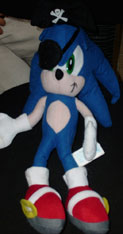 Pathetic pirate outfit Sonic doll
