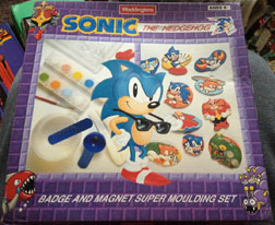 Sonic theme Badge & Magnet Moulding Set