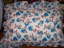 Classic Ruffle Sonic Pillow